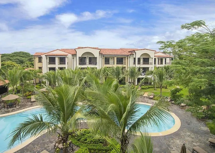Impressively Designed And Decorated 3rd-floor Space Overlooking Pool In Coco