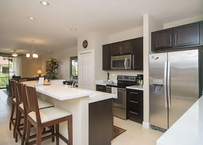 Impressively Designed And Decorated 3rd-floor Space Overlooking Pool In * Coco