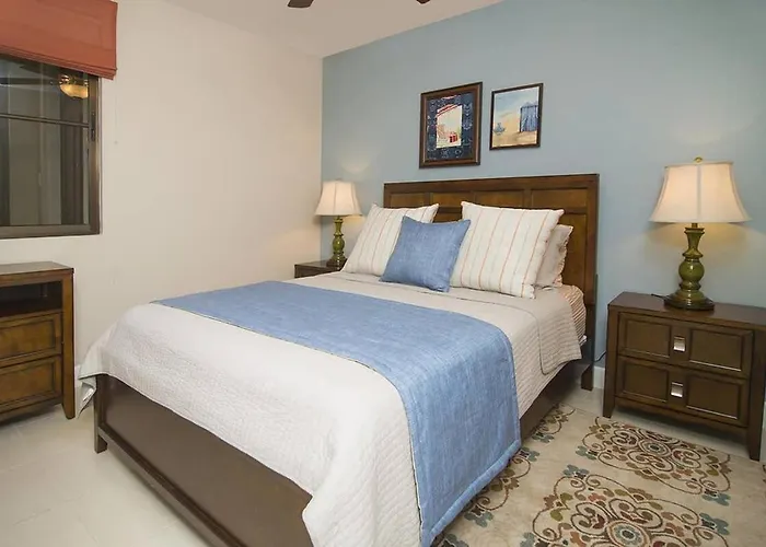 Impressively Designed And Decorated 3rd-floor Space Overlooking Pool In Coco
